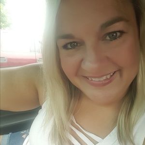 Meet your Posher, Tania